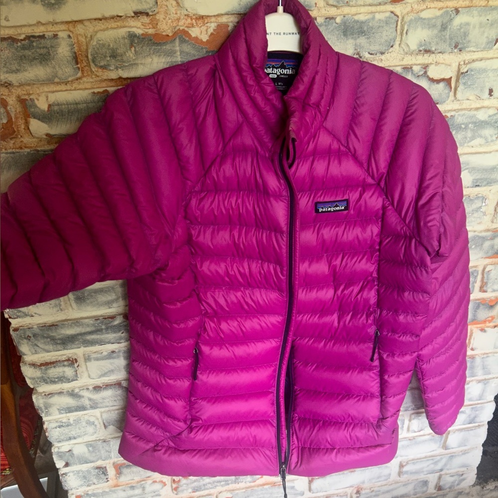 Fun pink Patagonia puffer!